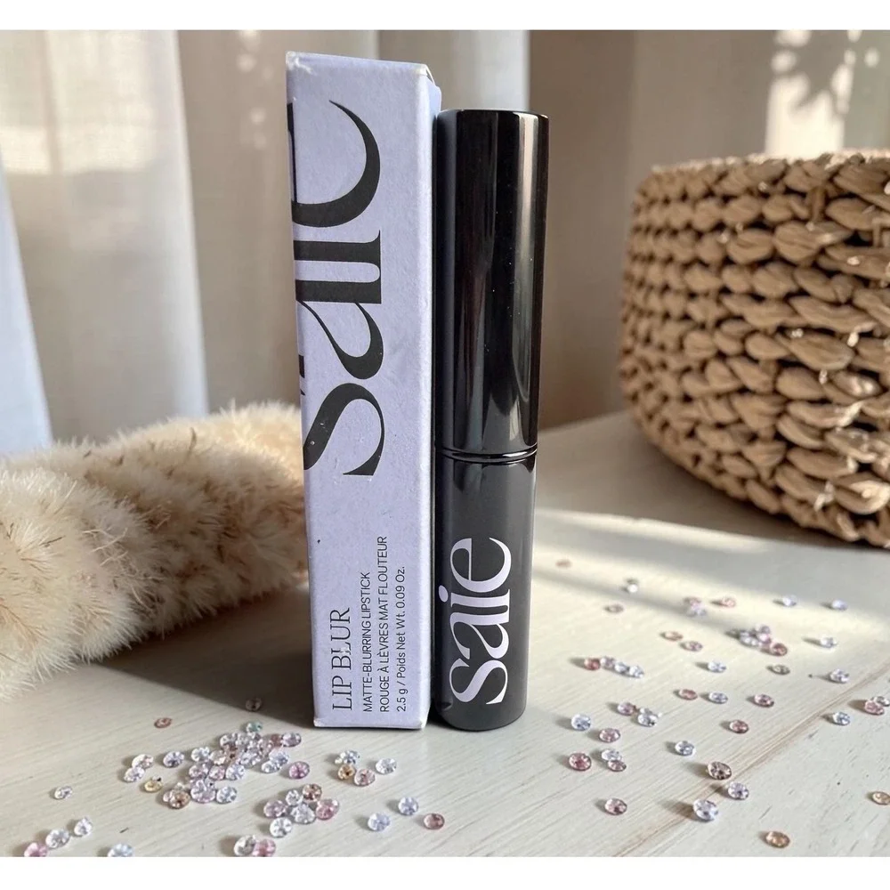 Saie *brand new